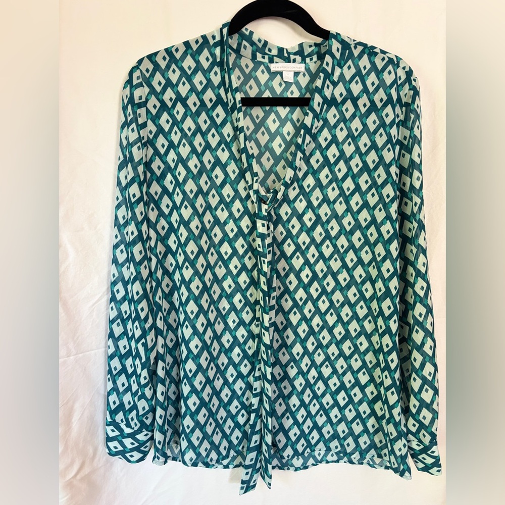 New York & Company Teal Geometric Blouse
